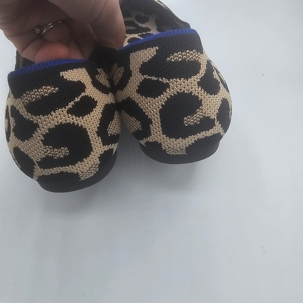 Rothy's Women's The Point Big Cat Flat in Leopard Size 11.5 - Picture 8 of 10